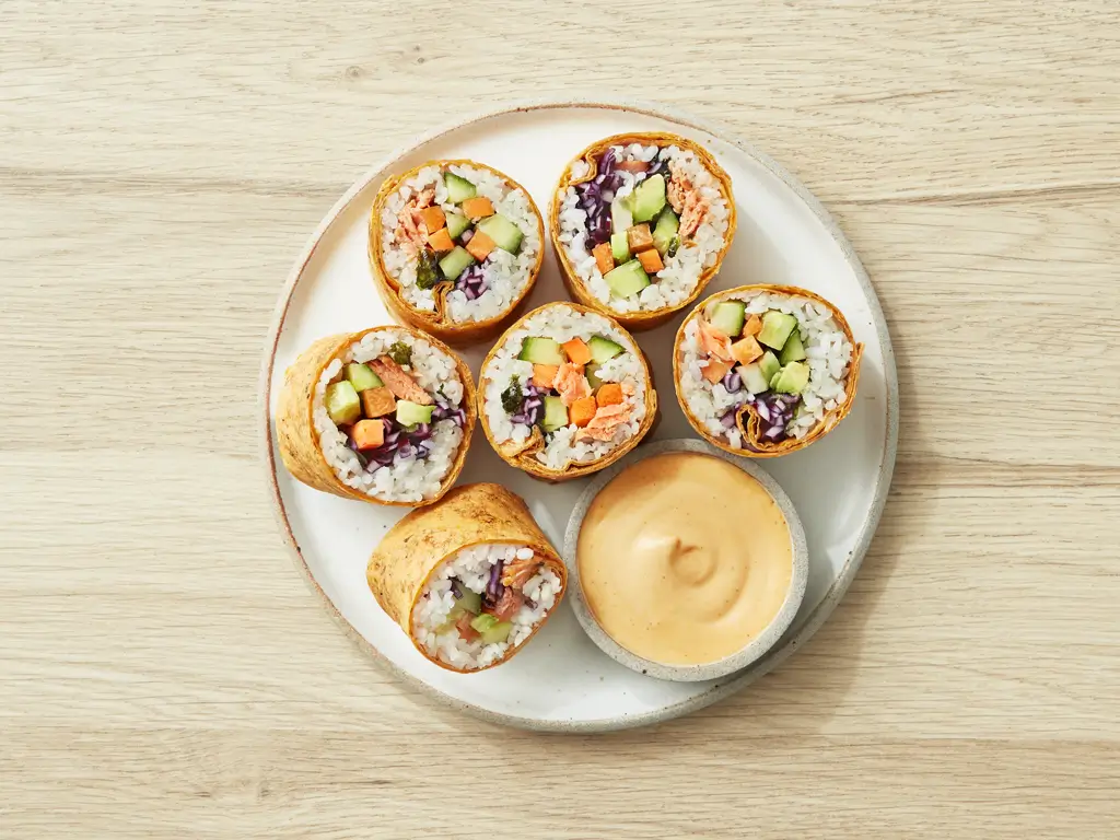 Salmon Sushi Roll with Spicy Soy Mayo Sauce